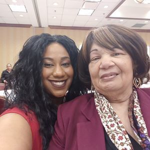 Meet your Posher, Jay